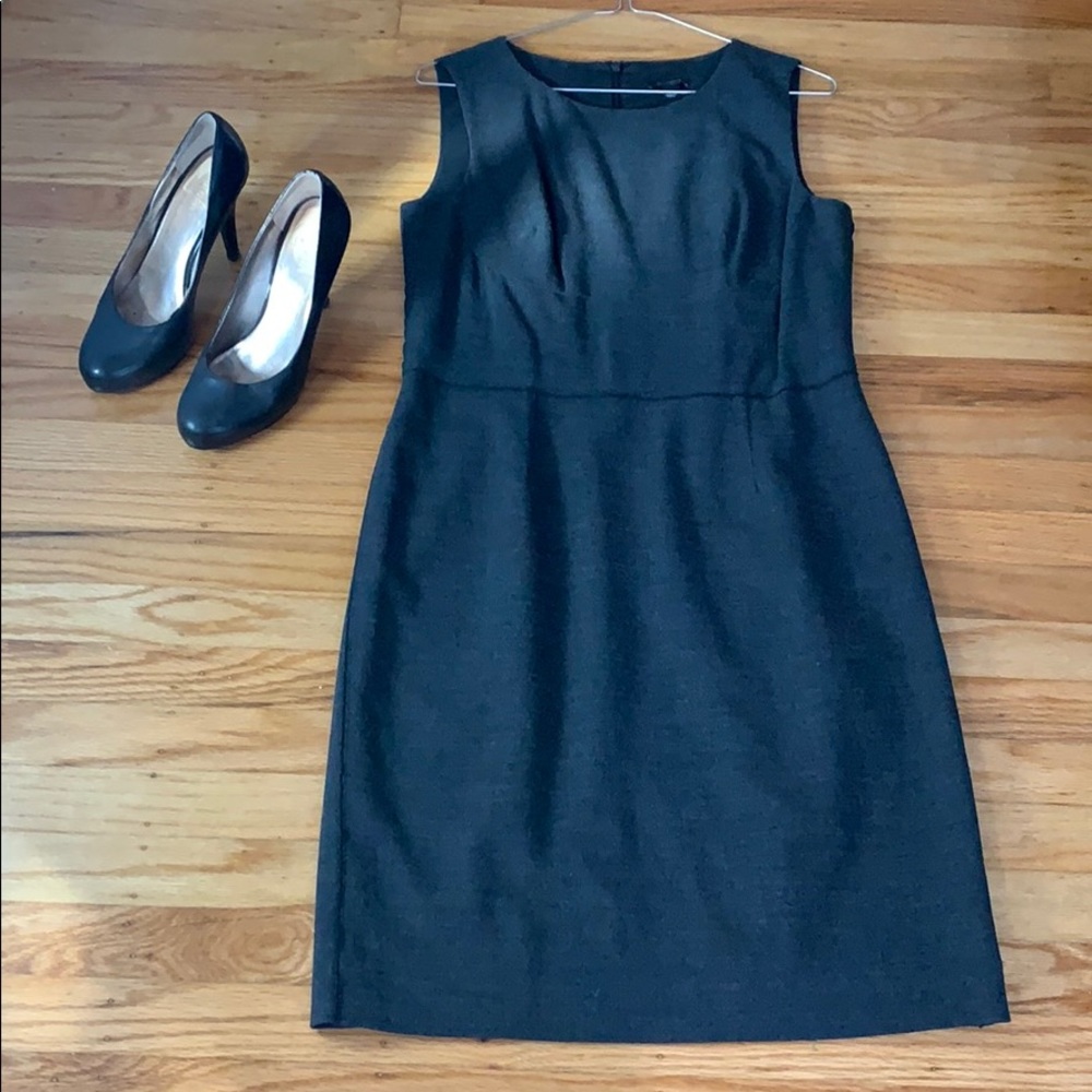Ann Taylor grey wool sleeveless sheath dress